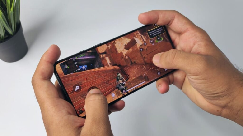 How to Turn On/Off Gyroscope in Apex Legends Mobile